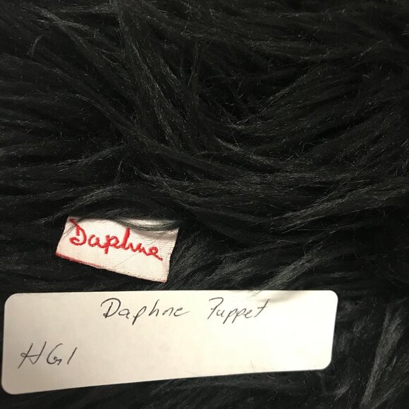 DAPHNE Hand Puppet Gorilla  11" - Picture 7 of 7